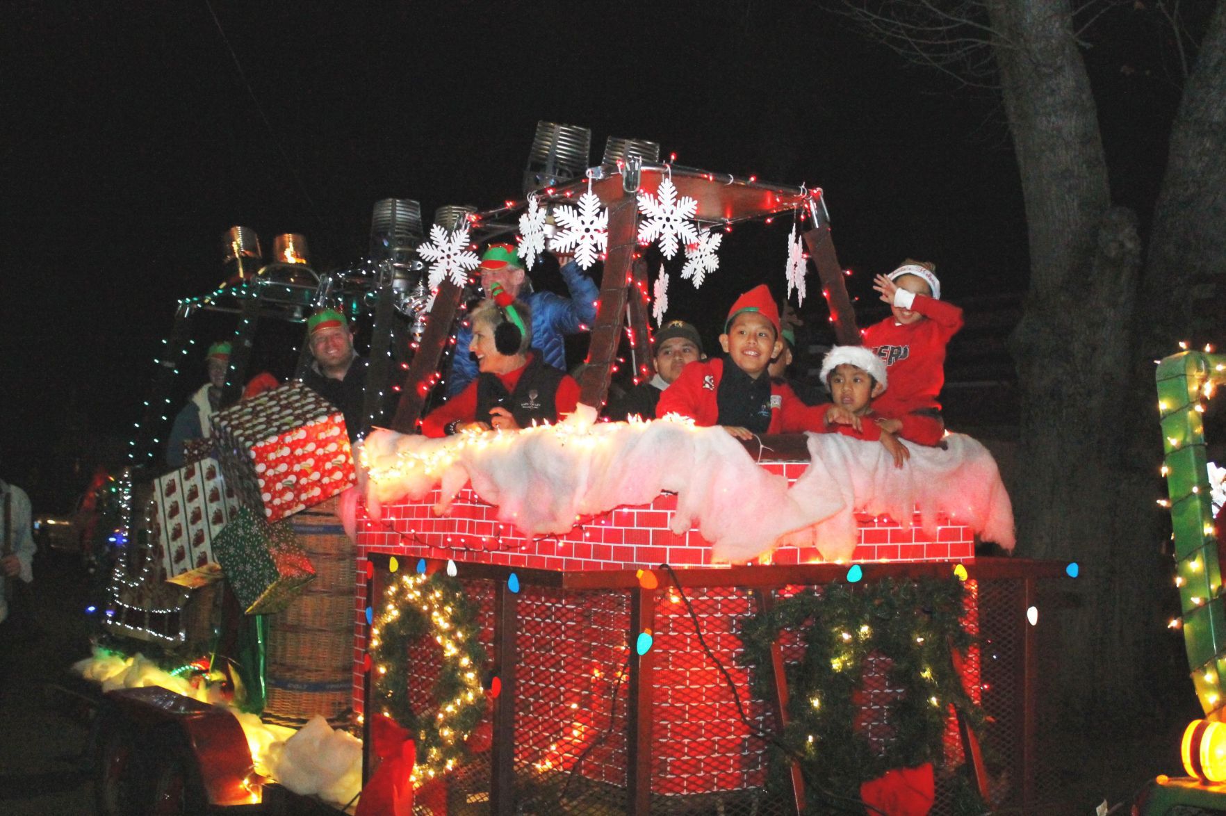 2016 Calistoga Lighted Tractor Parade